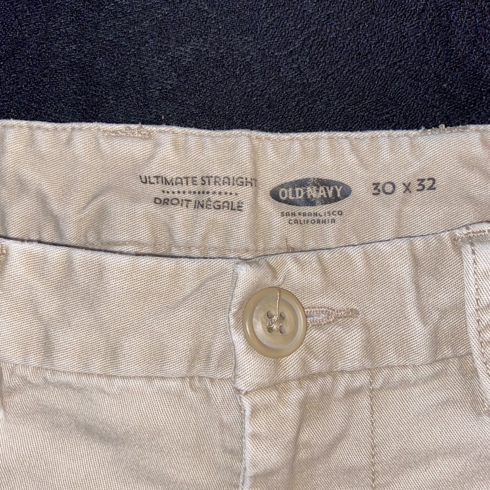 Old Navy Ultimate Straight 30x32 khaki